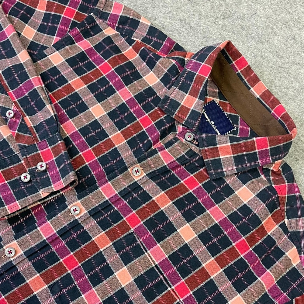 Tommy Bahama Mens Medium Plaid Button Down Shirt Red Pink Cotton Herringbone